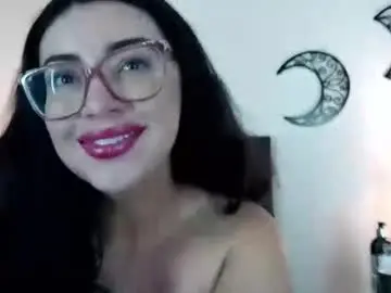 Chaturbate Live Sex Cam of evoletmk