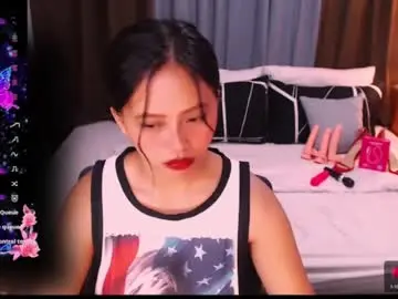 Chaturbate Adult Video Chat of lilsweet_marie