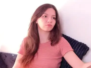 Chaturbate Watch Live Sex Cams of miabellee_