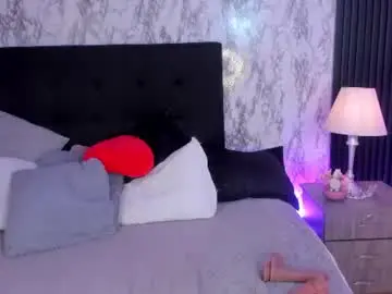 Chaturbate Watch Live Sex Cams of miamontoya