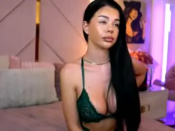 Chaturbate Live Sex Cam of alexaheyess