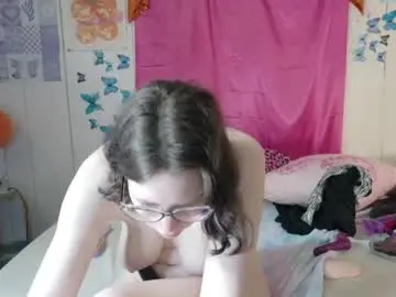 Chaturbate Nude Webcam of lunaquinn45
