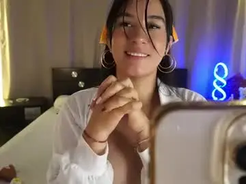 Chaturbate Watch Live Sex Cams of ammy_larson_18