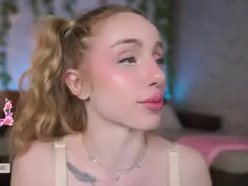 Chaturbate Live Sex Cam of babyyyluna