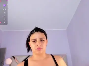 Chaturbate Live Sex of kylie_reyes