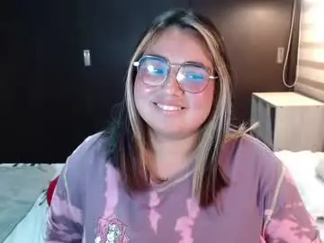 Chaturbate Free Porn Cam of yini_angel07