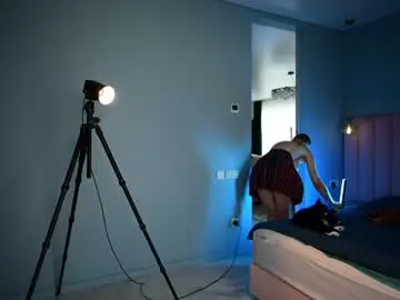 Chaturbate Live Sex Cam of love_you_to123