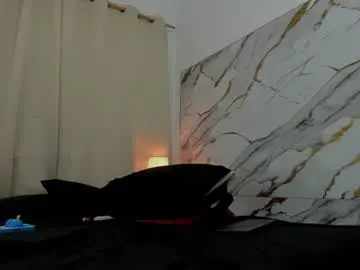 Chaturbate Live Sex Cam of sofi_loades1
