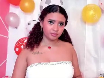 Chaturbate Nude Webcam of jessyzoe1