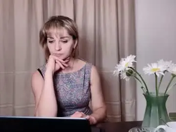 Chaturbate Watch Live Sex Cams of crystalfever_