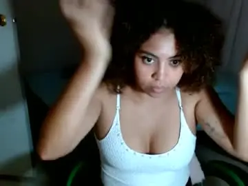 Chaturbate Live Sex of victoria_miler