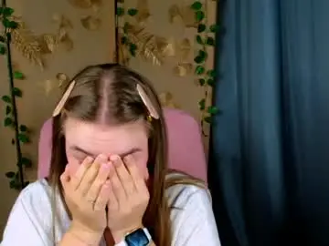 Chaturbate Live Sex Cam of mia_lemm