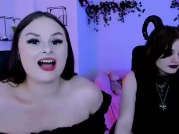 Chaturbate Live Sex of nikki_kiss_