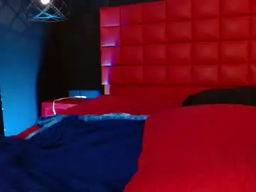 Chaturbate Best live sex cam show of naomy21_