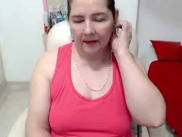 Chaturbate Live Sex Cam of leonela_69