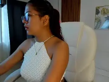 Chaturbate Sex Chat of mila__monroe