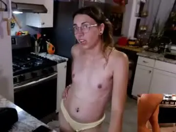 Chaturbate Best live sex cam show of kierbearkisses