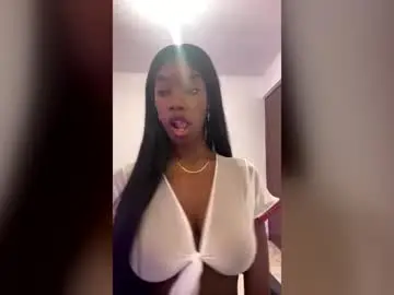 Chaturbate Adult Video Chat of lysii_21