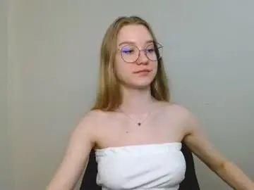 Chaturbate Live Sex Cam of abbymoore__
