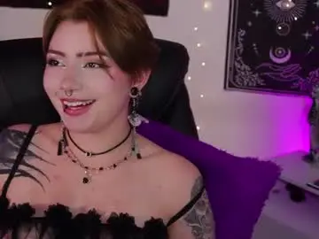 Chaturbate Best live sex cam show of miami_18_