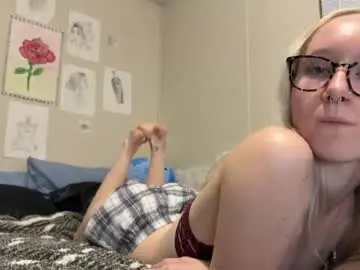 Chaturbate Nude Webcam of itshallie