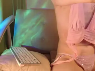 Chaturbate Nude Webcam of lindelicious