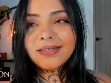Chaturbate Live Porn of honey_mooon