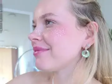 Chaturbate Sex Chat of milly_shy