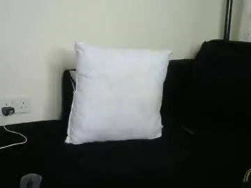 Chaturbate Live Sex Cam of lunar_chocolate000