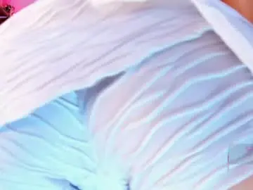 Chaturbate Watch Live Sex Cams of lia_tayllor1