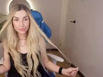 Chaturbate Sex Chat of mi1a_