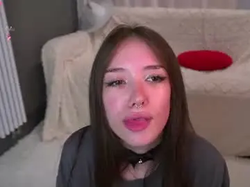 Chaturbate Watch Live Sex Cams of tinyanie