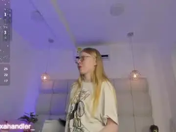 Chaturbate Best live sex cam show of alexahandler