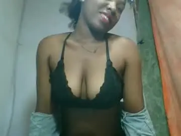 Chaturbate Live Sex of honeria98