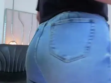Chaturbate Adult Video Chat of maise_hill1