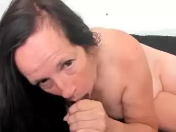 Chaturbate Adult Video Chat of verysassypeachgoddess