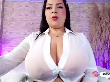 Chaturbate Adult Video Chat of neytiri_moon