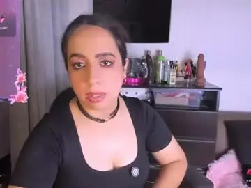 Chaturbate Free Porn Cam of carolinasweet33