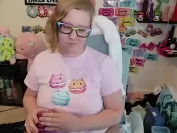 Chaturbate Adult Webcams of ten_tickle_pixie