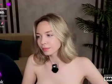 Chaturbate Sex Chat of holl1would