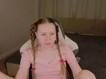Chaturbate Watch Live Sex Cams of lilitiny