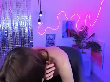 Chaturbate Live Sex Cam of chloe_sunny