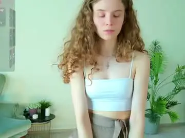 Chaturbate Live Sex Cam of mila_stain