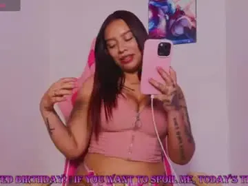 Chaturbate Live Sex Cam of selenagreyy