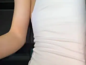 Chaturbate Free Porn Cam of genebourassa