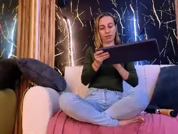 Chaturbate Live Porn of starlight_mature23_aws