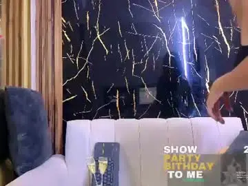 Chaturbate Live Sex of starlight_mature23_aws