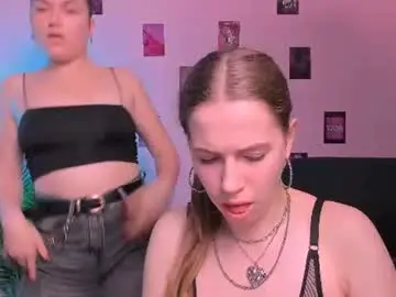 Chaturbate Best live sex cam show of emma_dark_