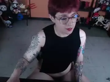 Chaturbate Live Sex Cam of missmia2