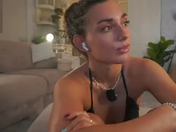 Chaturbate Free Porn Cam of dinacaguimbal